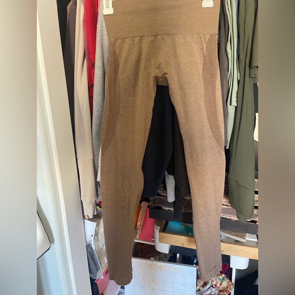 NVGTN leggings